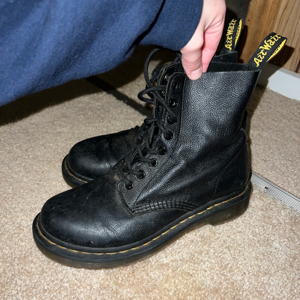 Women’s Doc Martens